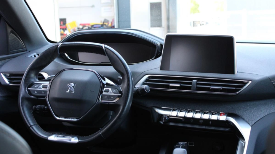 PEUGEOT 5008 5008 1.6 PureTech GT Line S&S EAT8