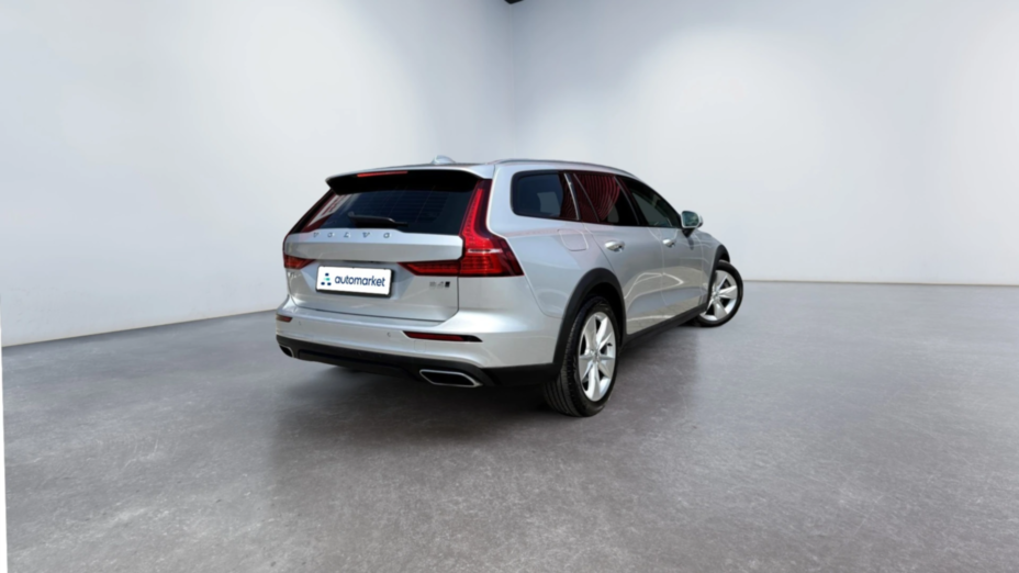 VOLVO V60 V60 CC Pro B4 D AWD aut