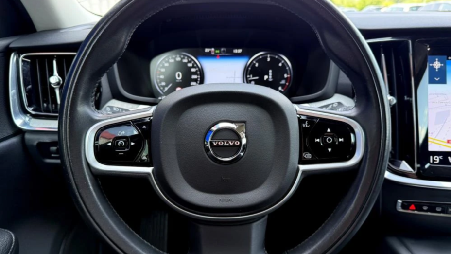 VOLVO V60 V60 CC Pro B4 D AWD aut