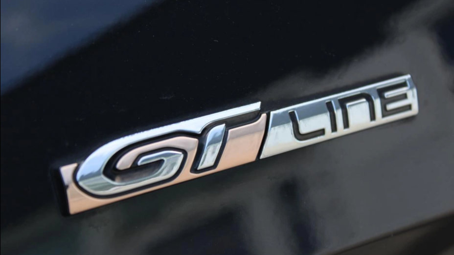 PEUGEOT 3008 3008 1.6 PureTech GPF GT Line S&S EAT8
