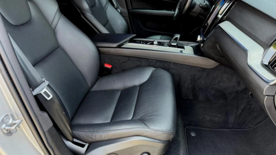 VOLVO V60 V60 CC Pro B4 D AWD aut