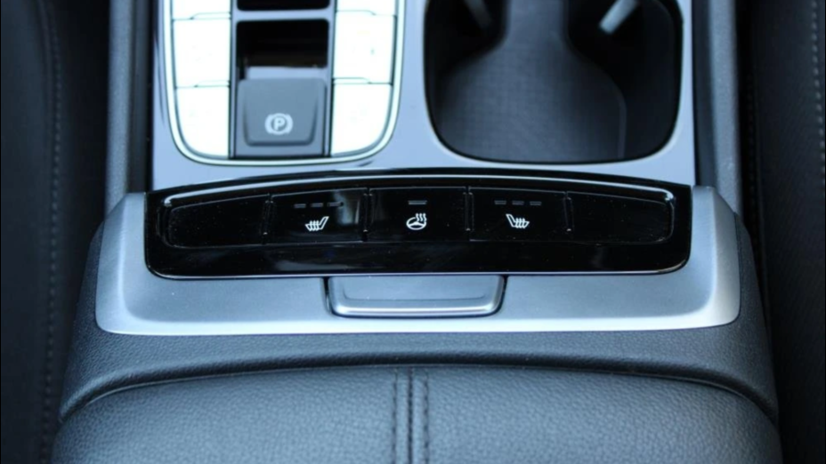HYUNDAI Tucson Tucson 1.6 T-GDi 48V Executive 4WD DCT