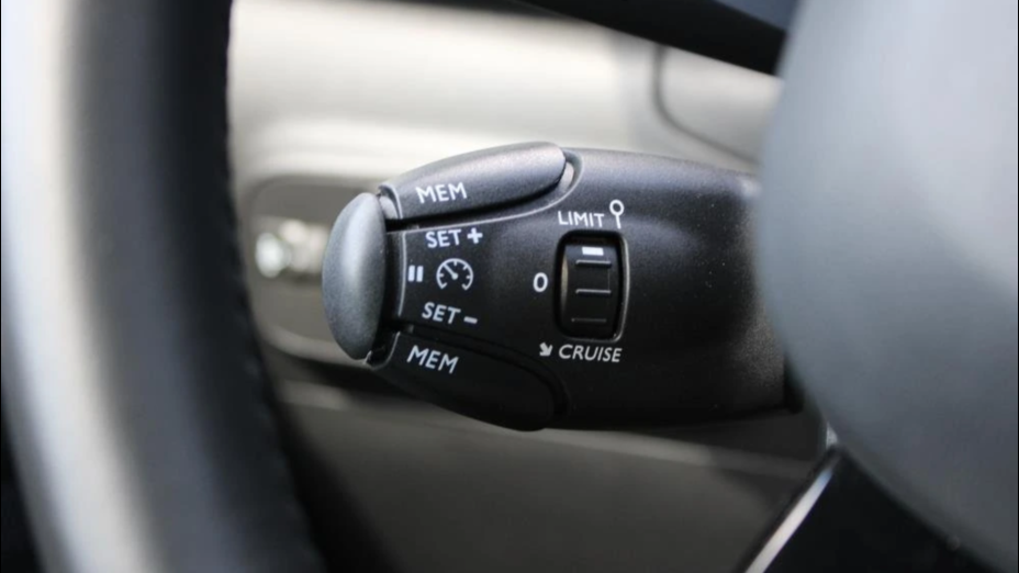 CITROEN C3 C3 1.2 PureTech Shine S&S