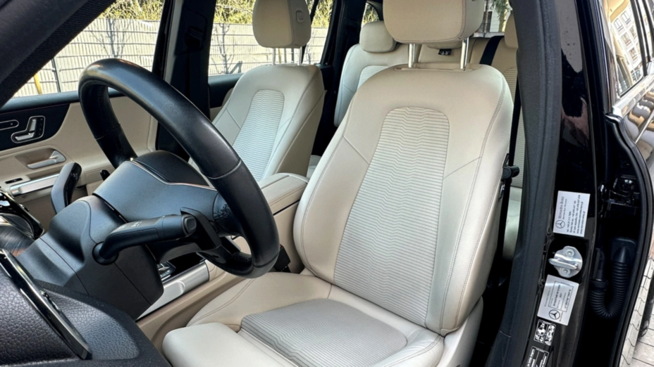 MERCEDES-BENZ GLB GLB 250 Progressive 8G-DCT
