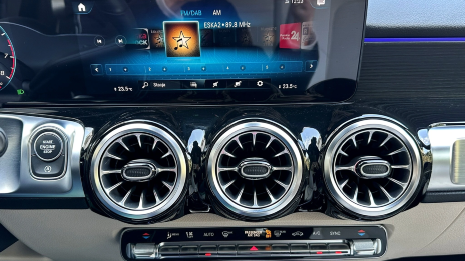 MERCEDES-BENZ GLB GLB 250 Progressive 8G-DCT