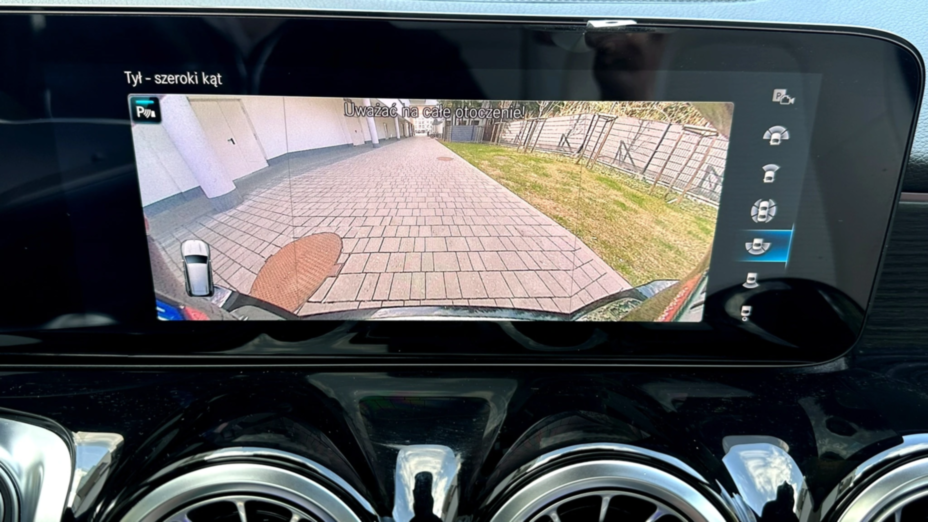MERCEDES-BENZ GLB GLB 250 Progressive 8G-DCT