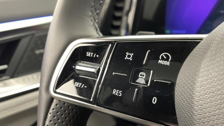 RENAULT Espace Espace 1.2 E-Tech Full Hybrid 200 Iconic MMT 7os.