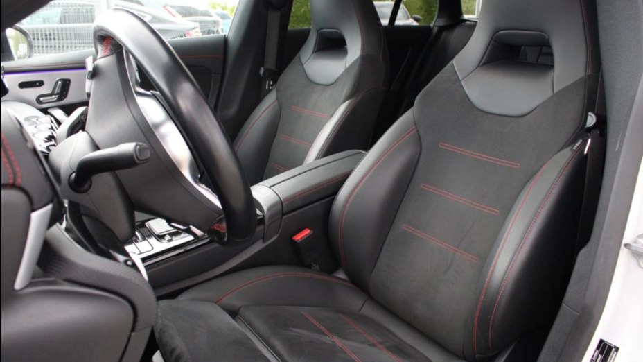 MERCEDES-BENZ CLA CLA 200 d AMG Line 8G-DCT