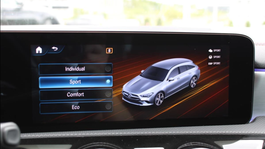 MERCEDES-BENZ CLA CLA 200 d AMG Line 8G-DCT