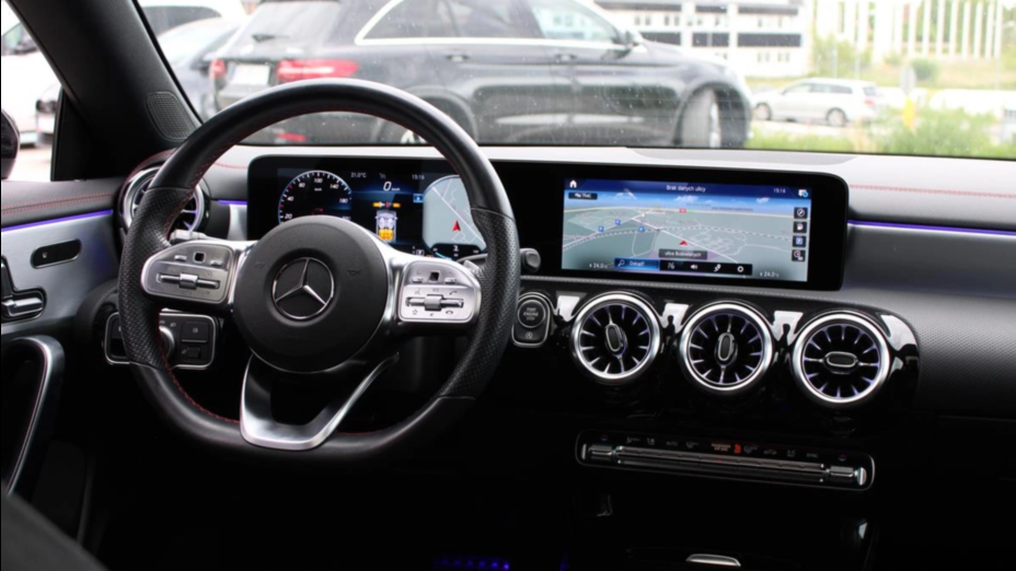 MERCEDES-BENZ CLA CLA 200 d AMG Line 8G-DCT