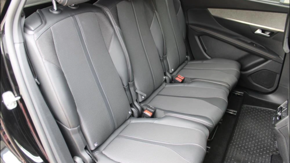 PEUGEOT 5008 5008 1.6 PureTech GT S&S EAT8