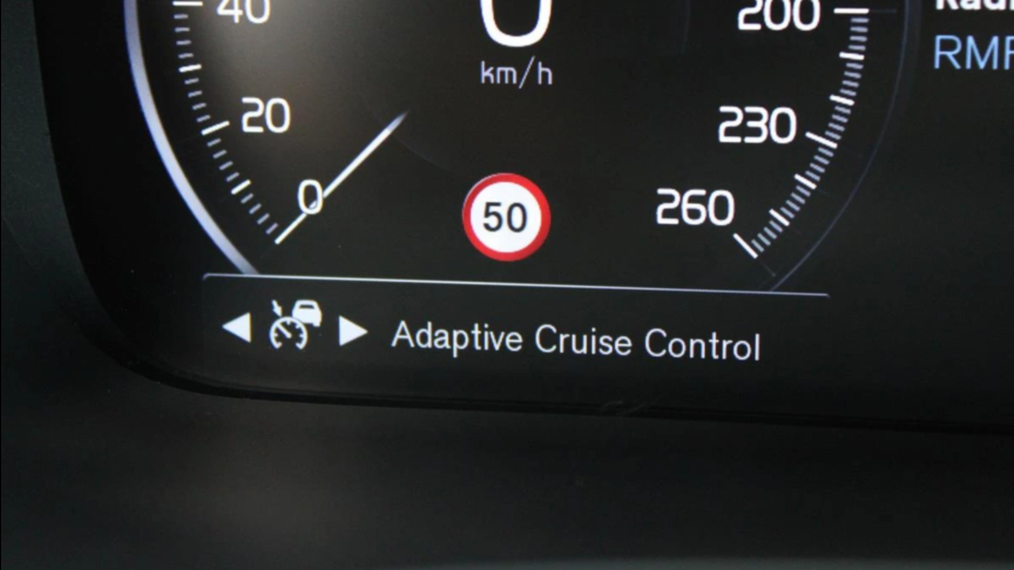 VOLVO V90 V90 CC D4 AWD aut