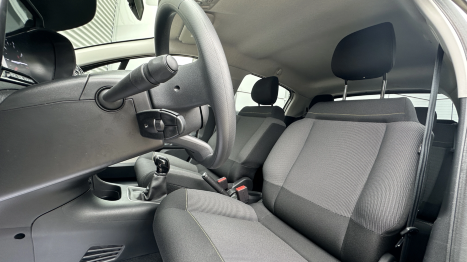 CITROEN C3 C3 1.2 PureTech Shine