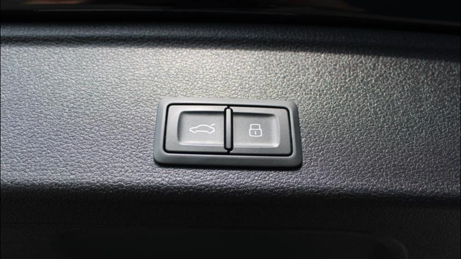 AUDI A4 A4 35 TDI mHEV Advanced S tronic