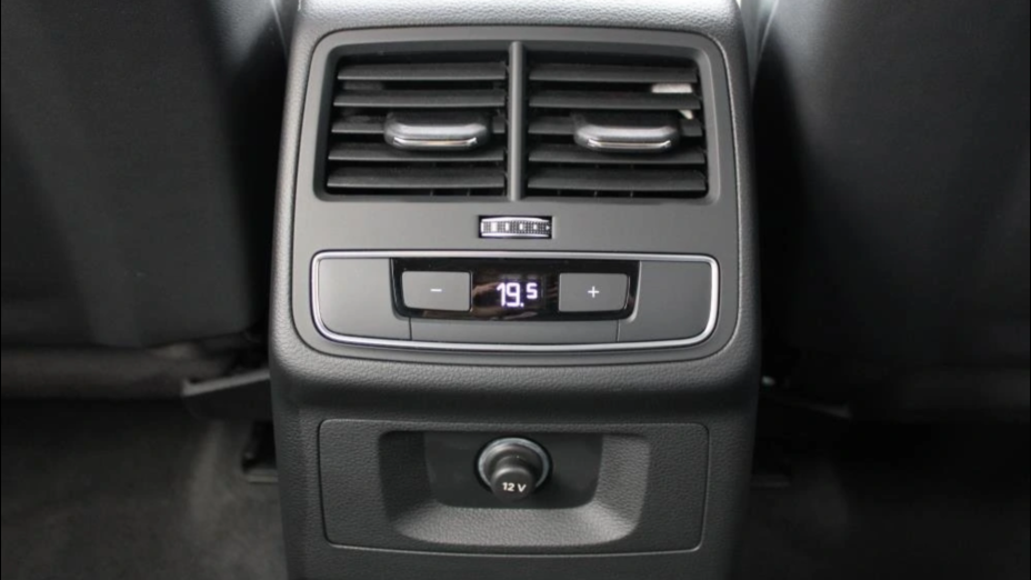 AUDI A4 A4 35 TDI mHEV Advanced S tronic