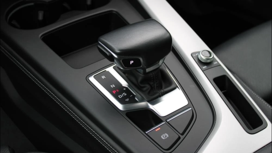 AUDI A4 A4 35 TDI mHEV Advanced S tronic