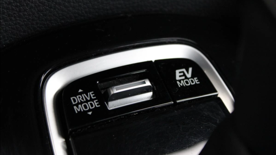 TOYOTA Corolla Corolla 2.0 Hybrid Comfort