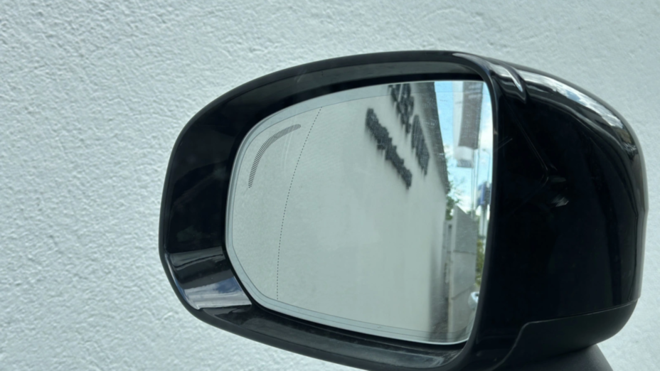 VOLVO XC60 XC60 T6 Plug-In Hybrid AWD Plus Dark aut