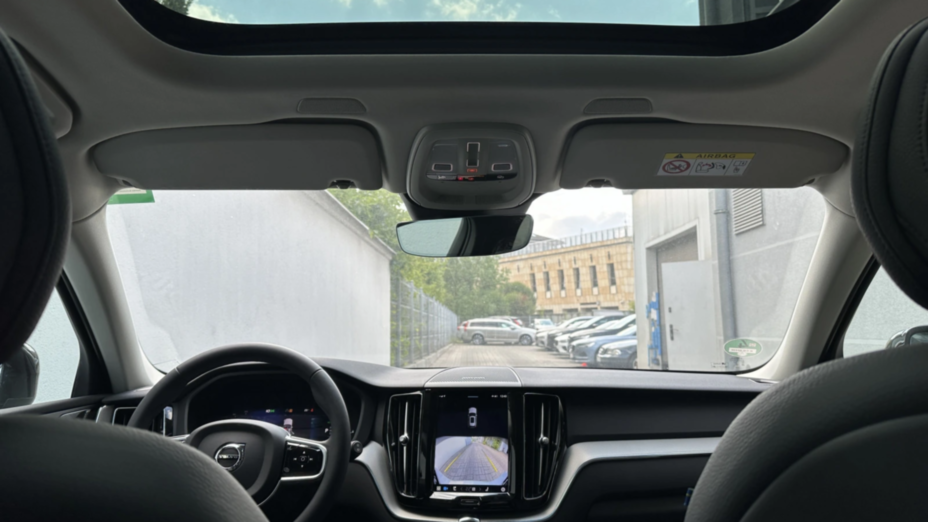 VOLVO XC60 XC60 T6 Plug-In Hybrid AWD Plus Dark aut