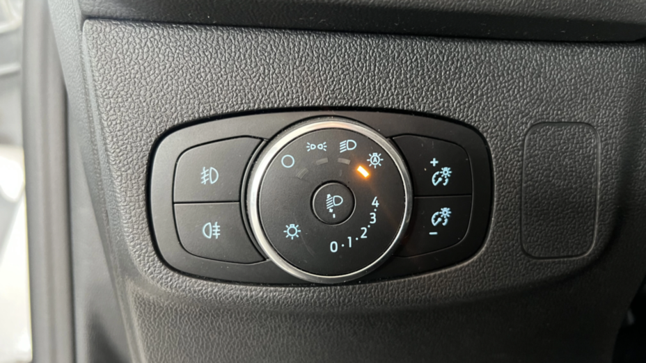 FORD Focus Focus 1.5 EcoBlue Active X aut
