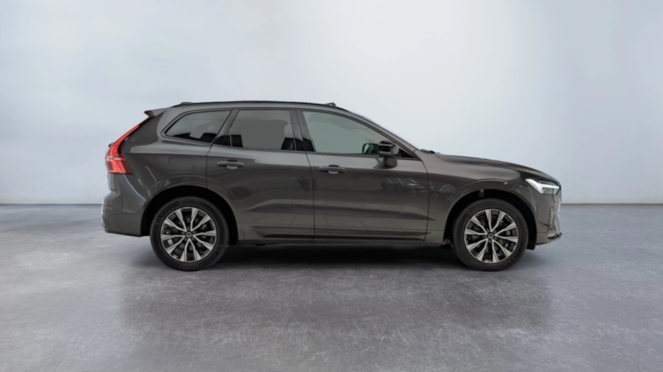 VOLVO XC60 XC60 B4 D AWD Plus Dark aut
