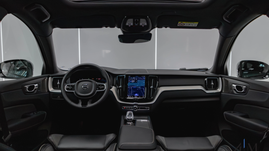 VOLVO XC60 XC60 B4 D AWD Plus Dark aut
