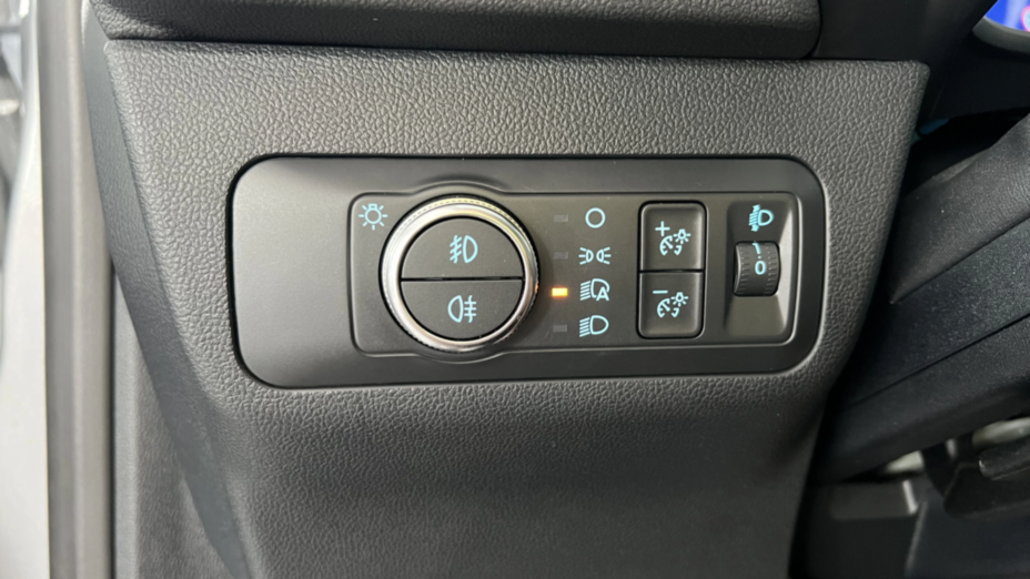 FORD Kuga Kuga 2.0 EcoBlue mHEV FWD Titanium