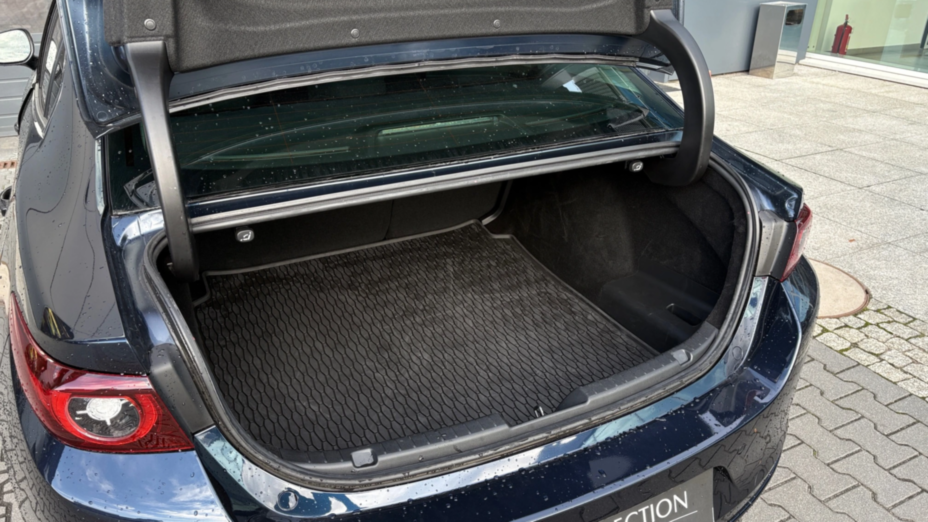 MAZDA 3 3 2.0 mHEV Exclusive-Line aut