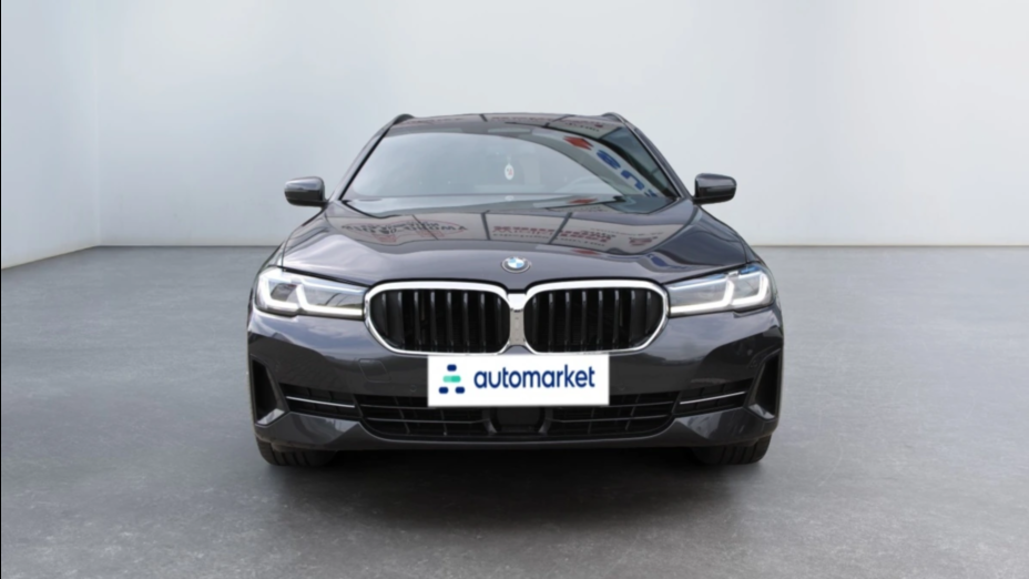 BMW Seria 5 520d xDrive aut