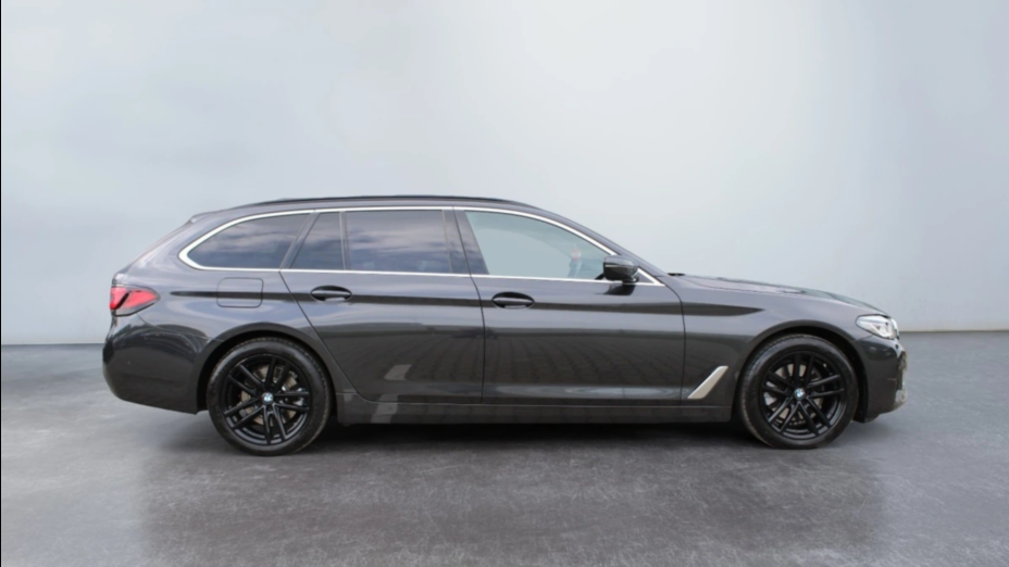 BMW Seria 5 520d xDrive aut