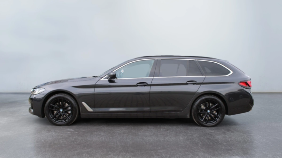 BMW Seria 5 520d xDrive aut