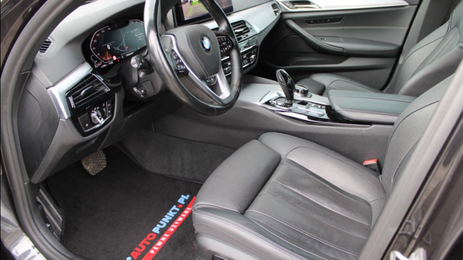 BMW Seria 5 520d xDrive aut