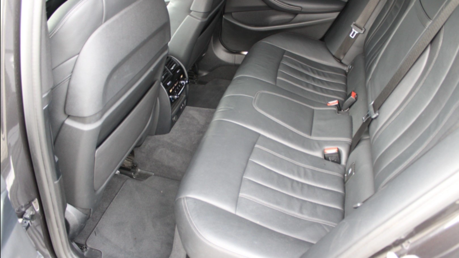 BMW Seria 5 520d xDrive aut