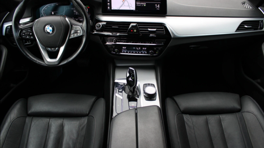 BMW Seria 5 520d xDrive aut