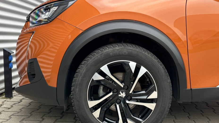 PEUGEOT 2008 2008 1.2 PureTech Allure S&S EAT8