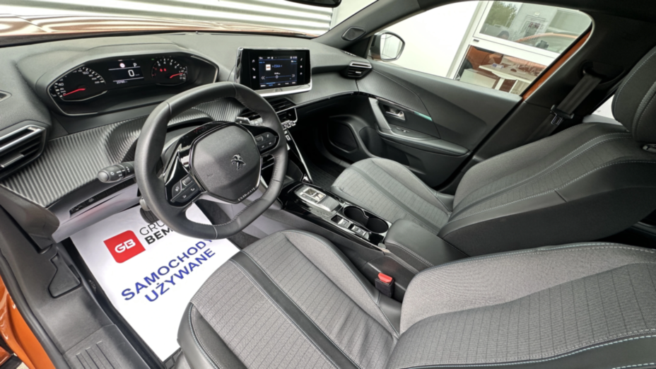 PEUGEOT 2008 2008 1.2 PureTech Allure S&S EAT8