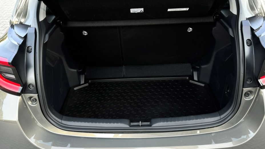 MAZDA 2 2 1.5 Hybrid Agile CVT