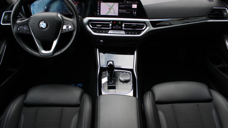 BMW Seria 3 320d xDrive Sport Line aut