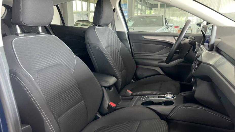FORD Focus Focus 1.0 EcoBoost Titanium aut
