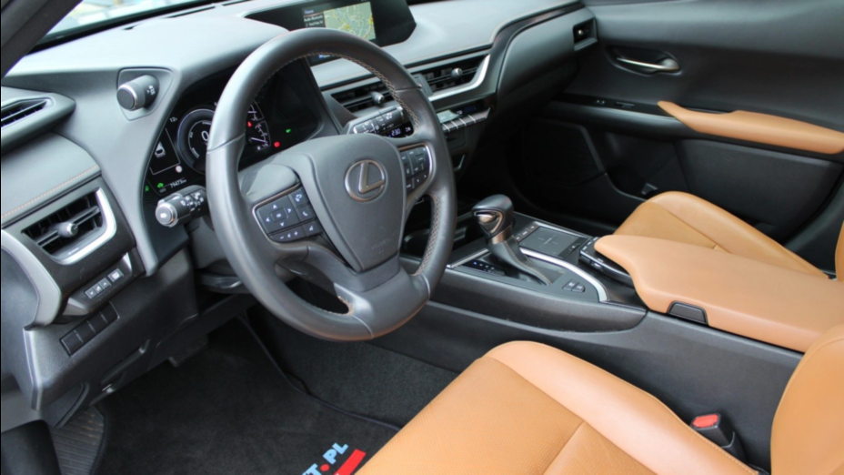 LEXUS UX UX 250h GPF Business Edition 2WD