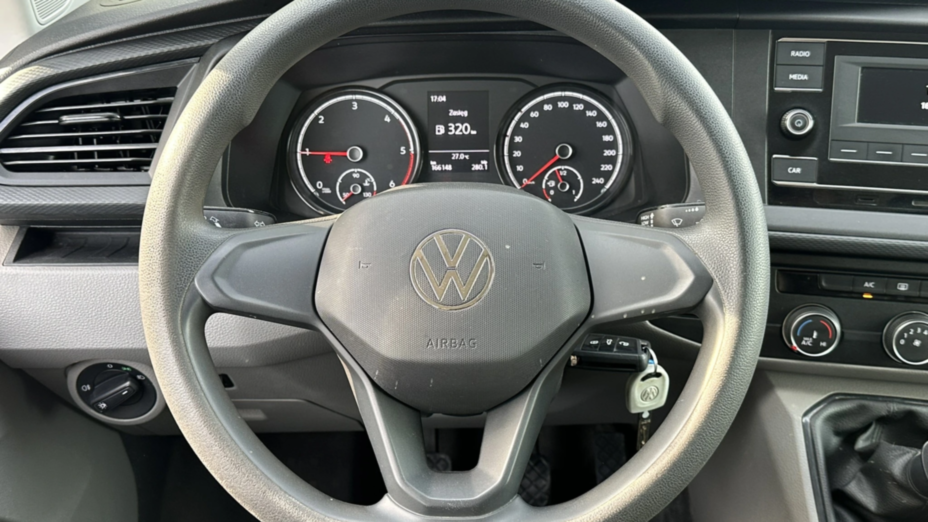 VOLKSWAGEN Transporter Transporter T6.1 TDI L2