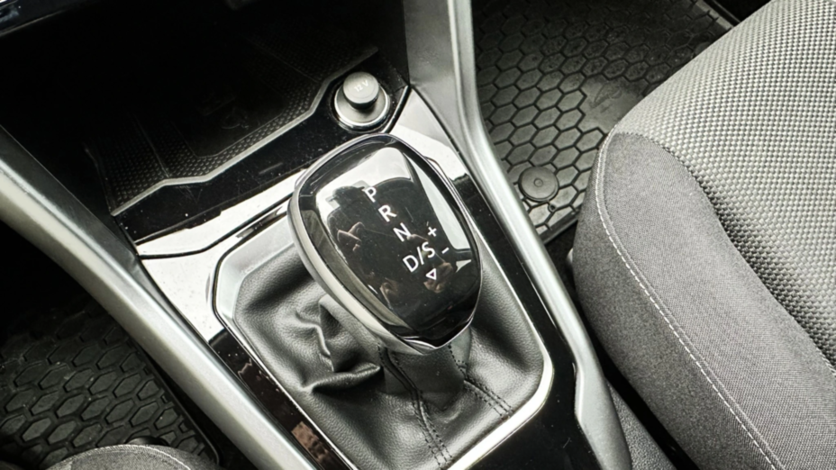 VOLKSWAGEN T-ROC T-ROC 1.5 TSI Life DSG