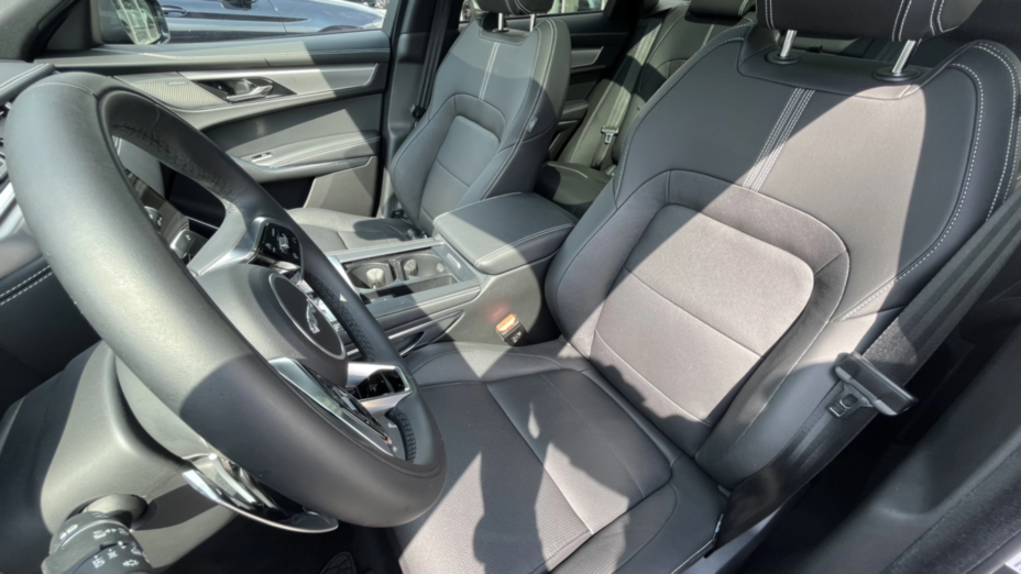 JAGUAR F-Pace F-Pace 2.0 P250 mHEV AWD R-Dynamic SE