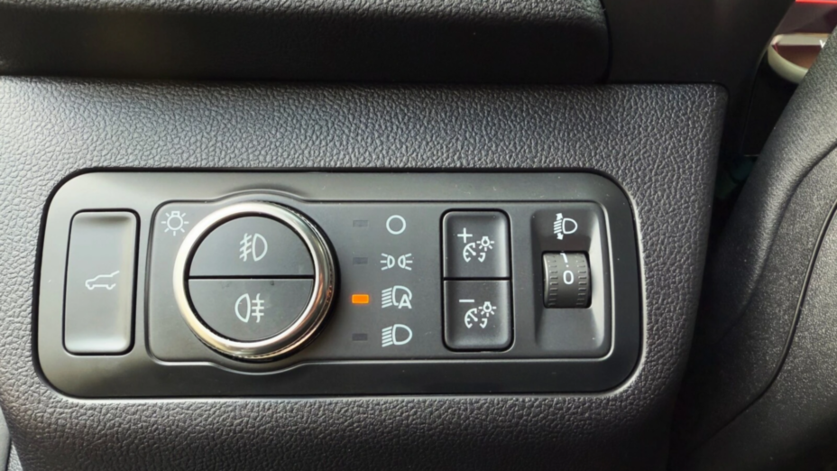 FORD Kuga Kuga 2.5 FHEV FWD Titanium