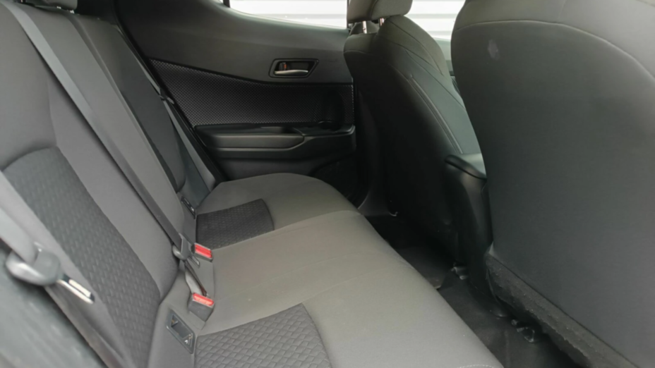 TOYOTA C-HR C-HR 1.8 Hybrid Dynamic