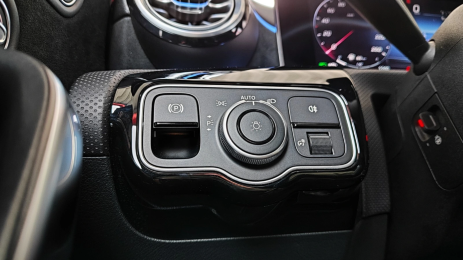 MERCEDES-BENZ CLA CLA 200 mHEV AMG Line 7G-DCT