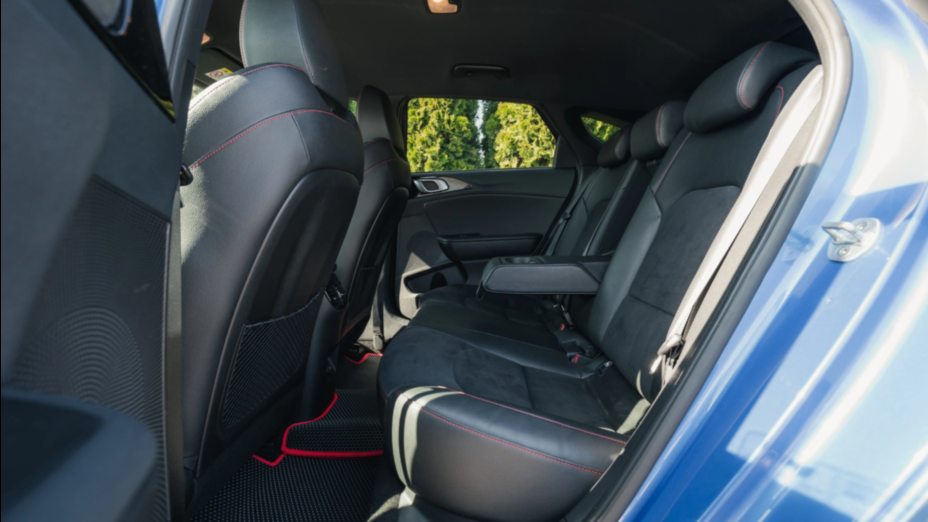 KIA ProCeed ProCeed 1.6 T-GDI GT DCT