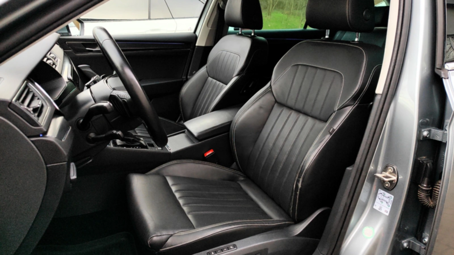 SKODA Superb Superb 2.0 TDI SCR Style DSG