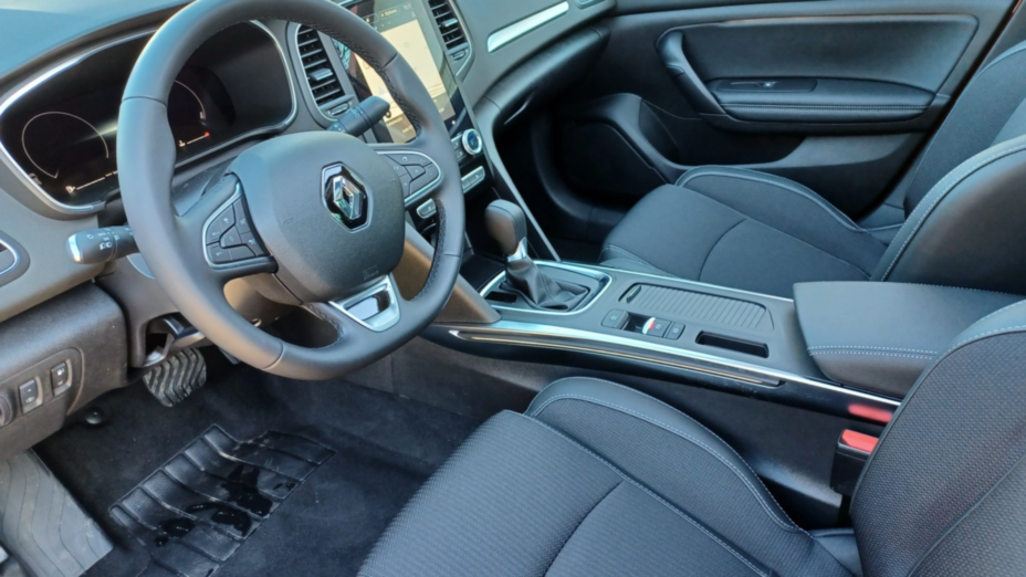 RENAULT Megane Megane 1.3 TCe Techno EDC Nowy