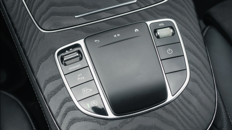 MERCEDES-BENZ E Klasa E 220 d AMG